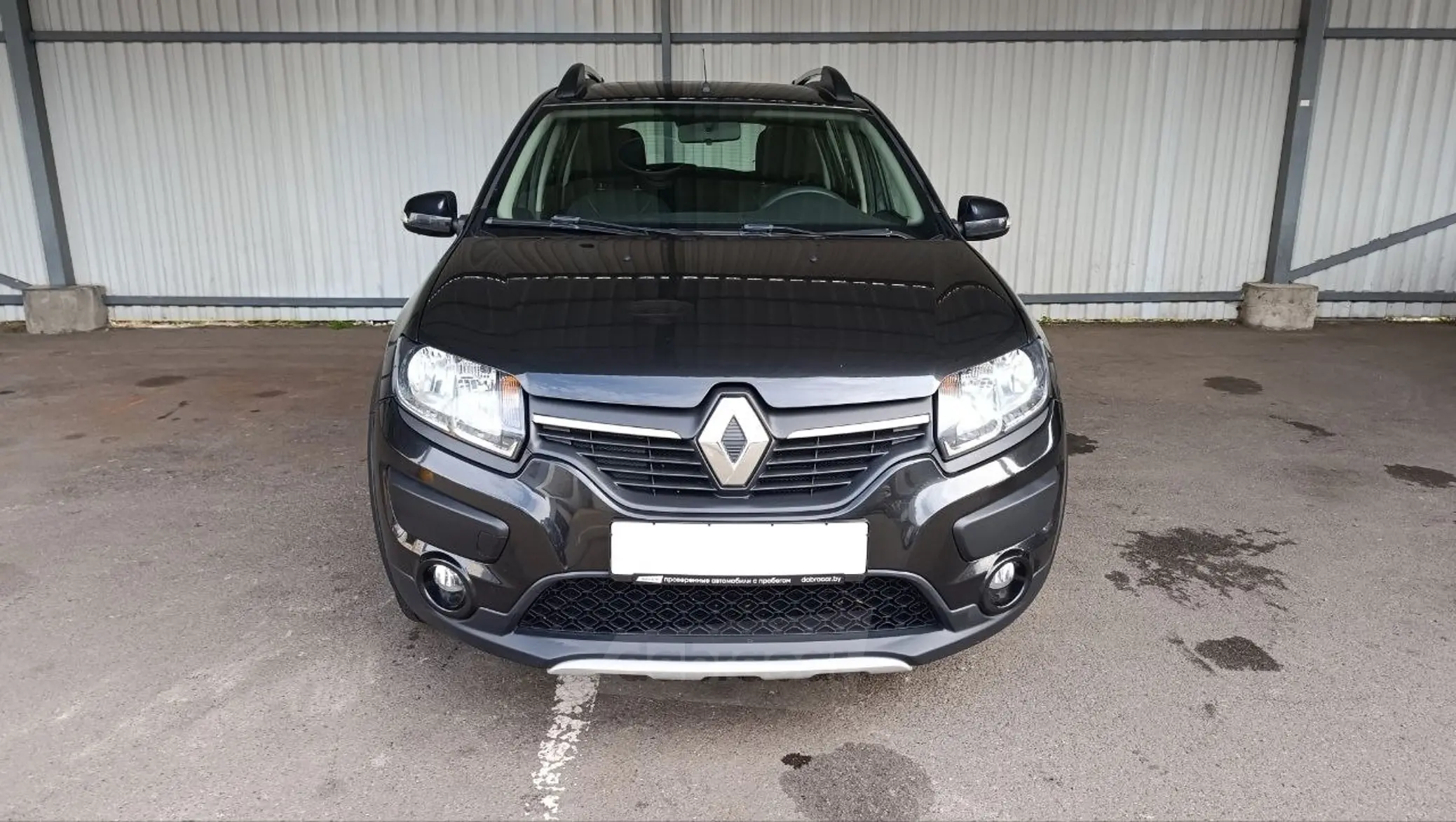  Sandero