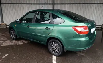 LADA (ВАЗ) Granta 2016 года за 9 990 BYN в Минск